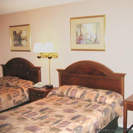 Regency Inn Fayetteville/Fort Bragg Room photo