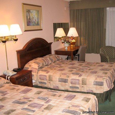 Regency Inn Fayetteville/Fort Bragg Room photo