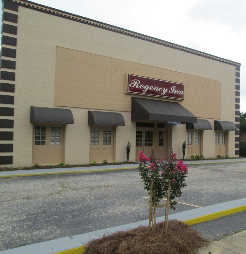 Regency Inn Fayetteville/Fort Bragg Exterior photo