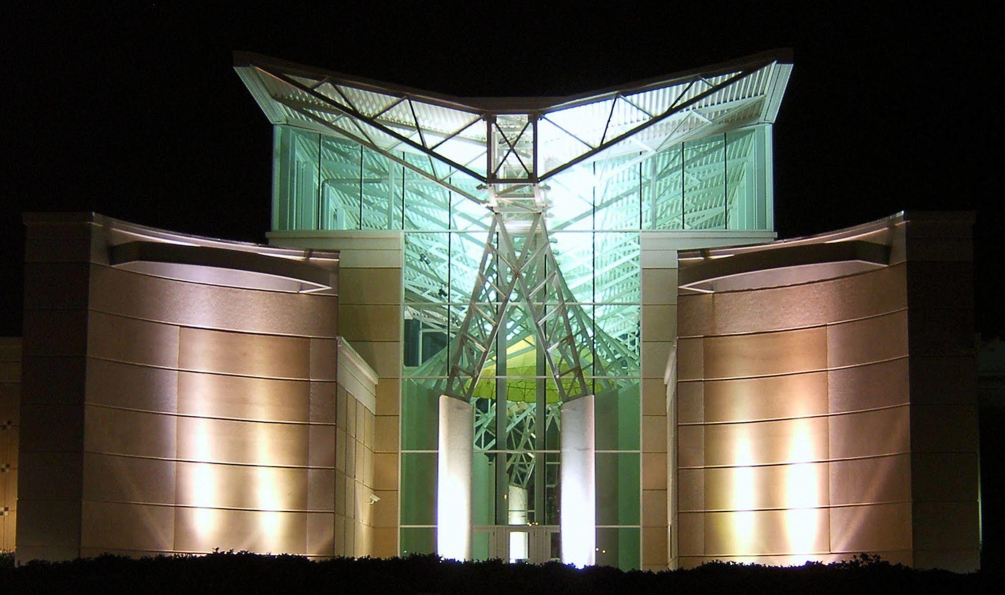 Regency Inn Fayetteville/Fort Bragg Exterior photo